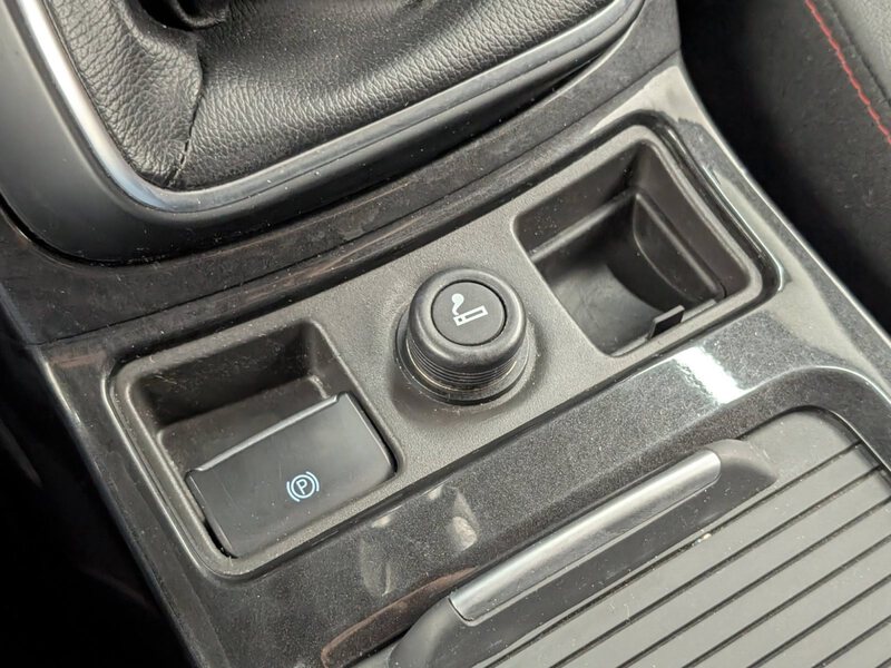 Fahrzeugabbildung Kuga 1.5 EcoBoost ST-Line Sony Keyfree Bild 20 von 44