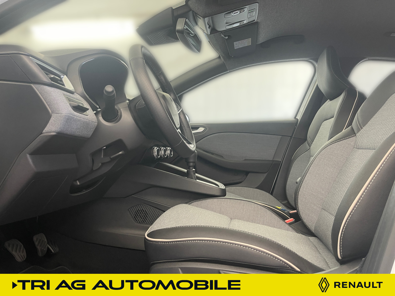Renault Clio – Bild 9