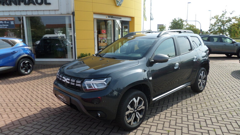 Fahrzeugabbildung Duster NAVI / Kamera / SHZ Bild 1 von 15