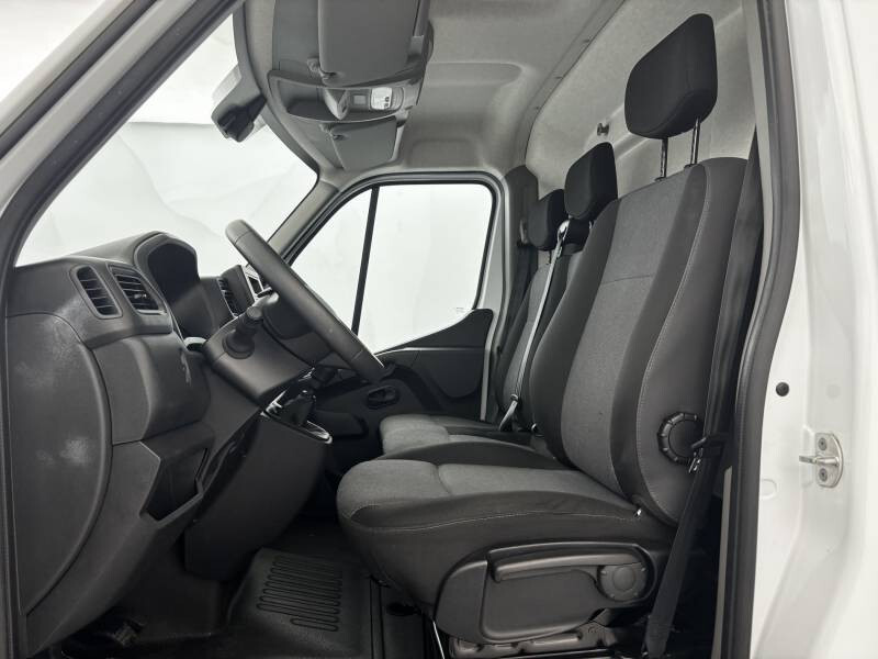 Renault Master III