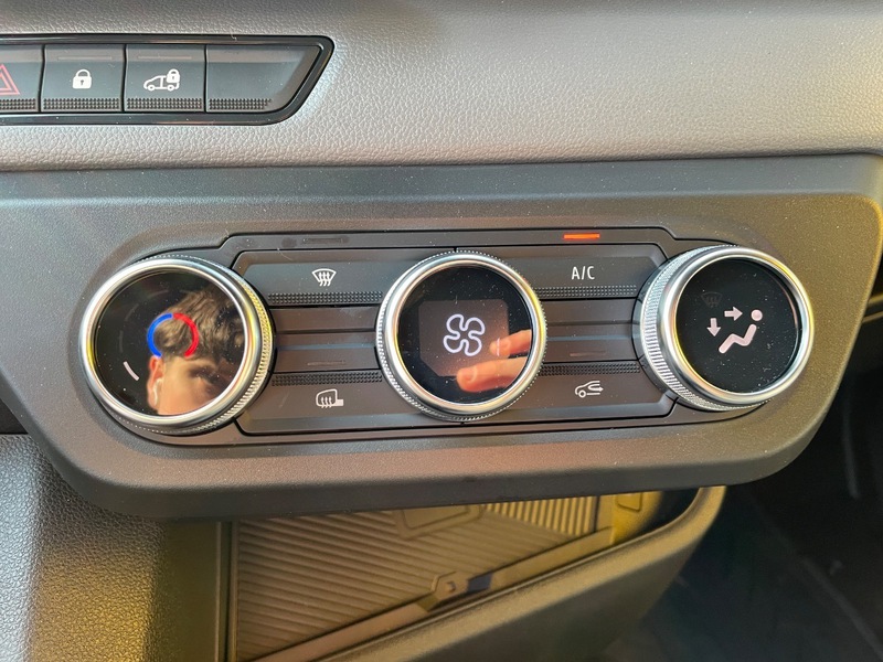 Fahrzeugabbildung Master +Klima+ Bild 38 von 46