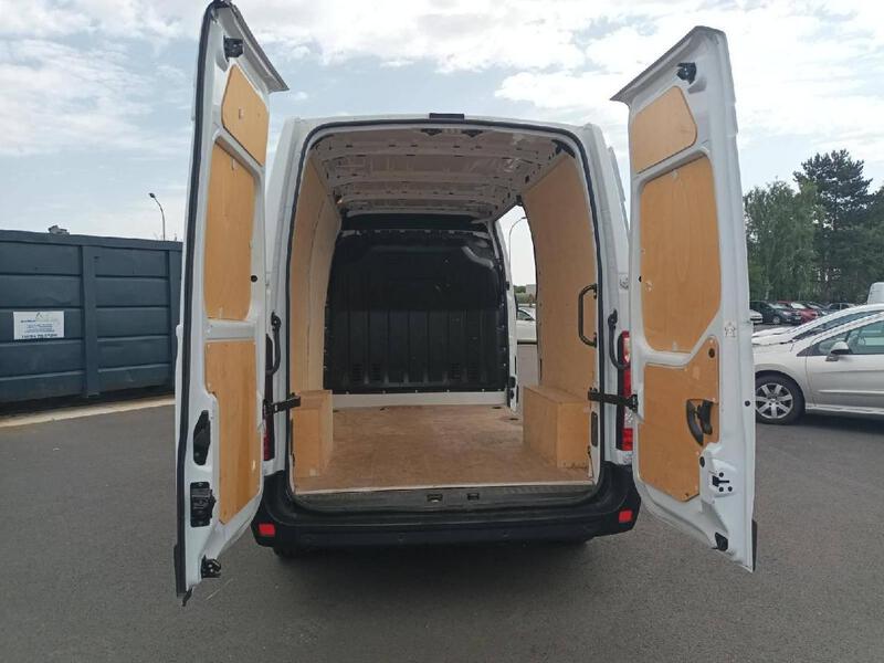 Renault Master III