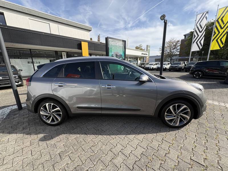 Fahrzeugabbildung Niro 1.6 Hybrid Spirit Bild 3 von 18