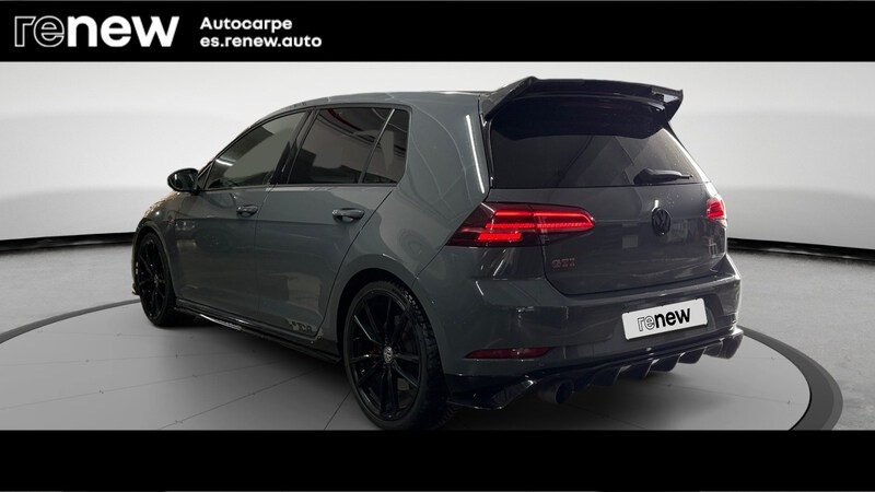 Volkswagen Golf VII