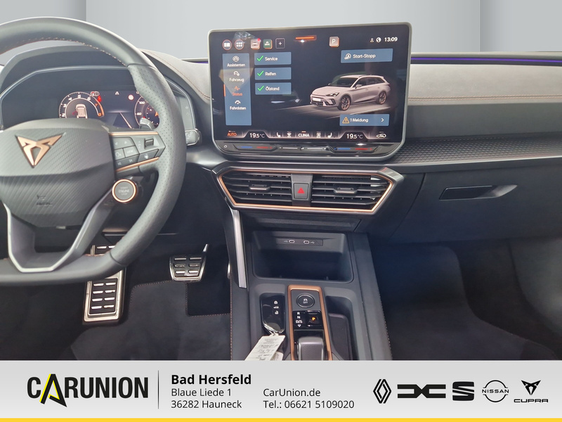 Fahrzeugabbildung Leon Panorama. Bild 9 von 10