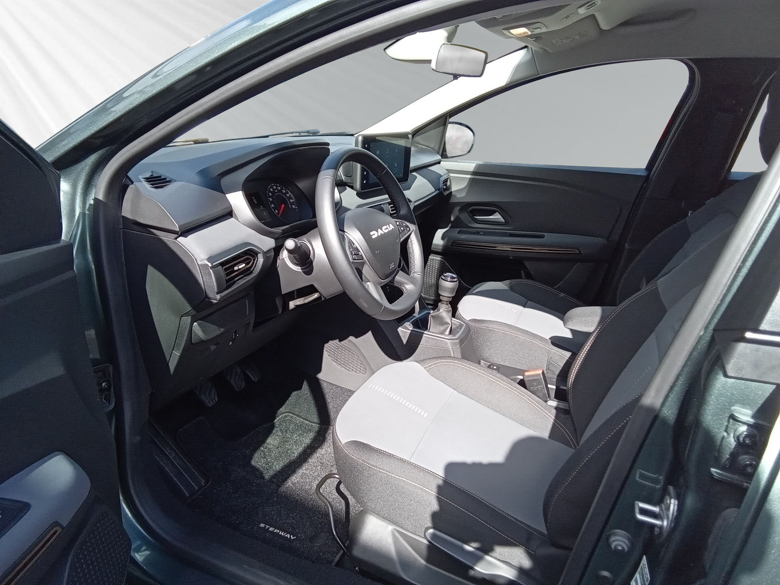 Dacia Sandero – Bild 7