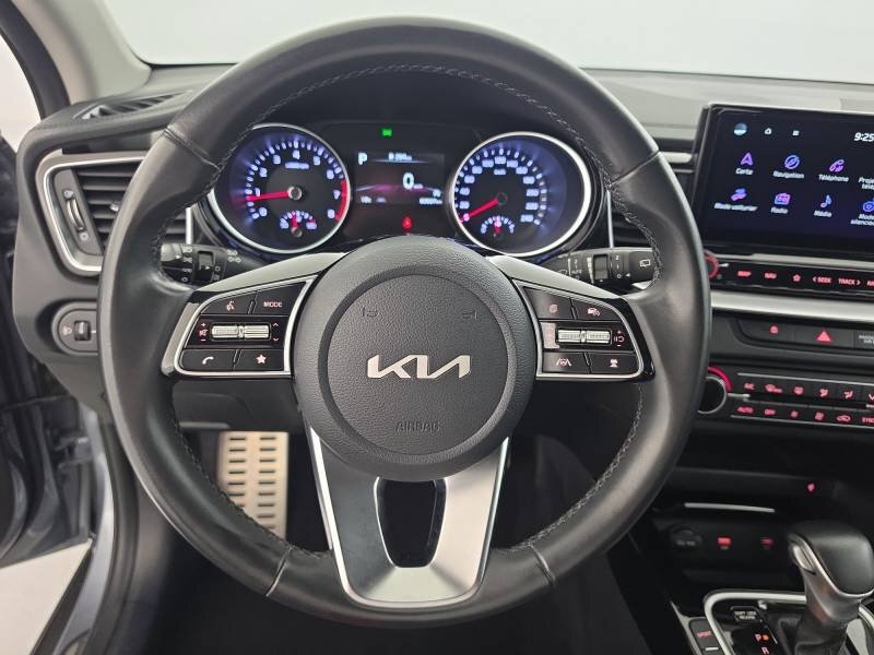 KIA Xcee'D