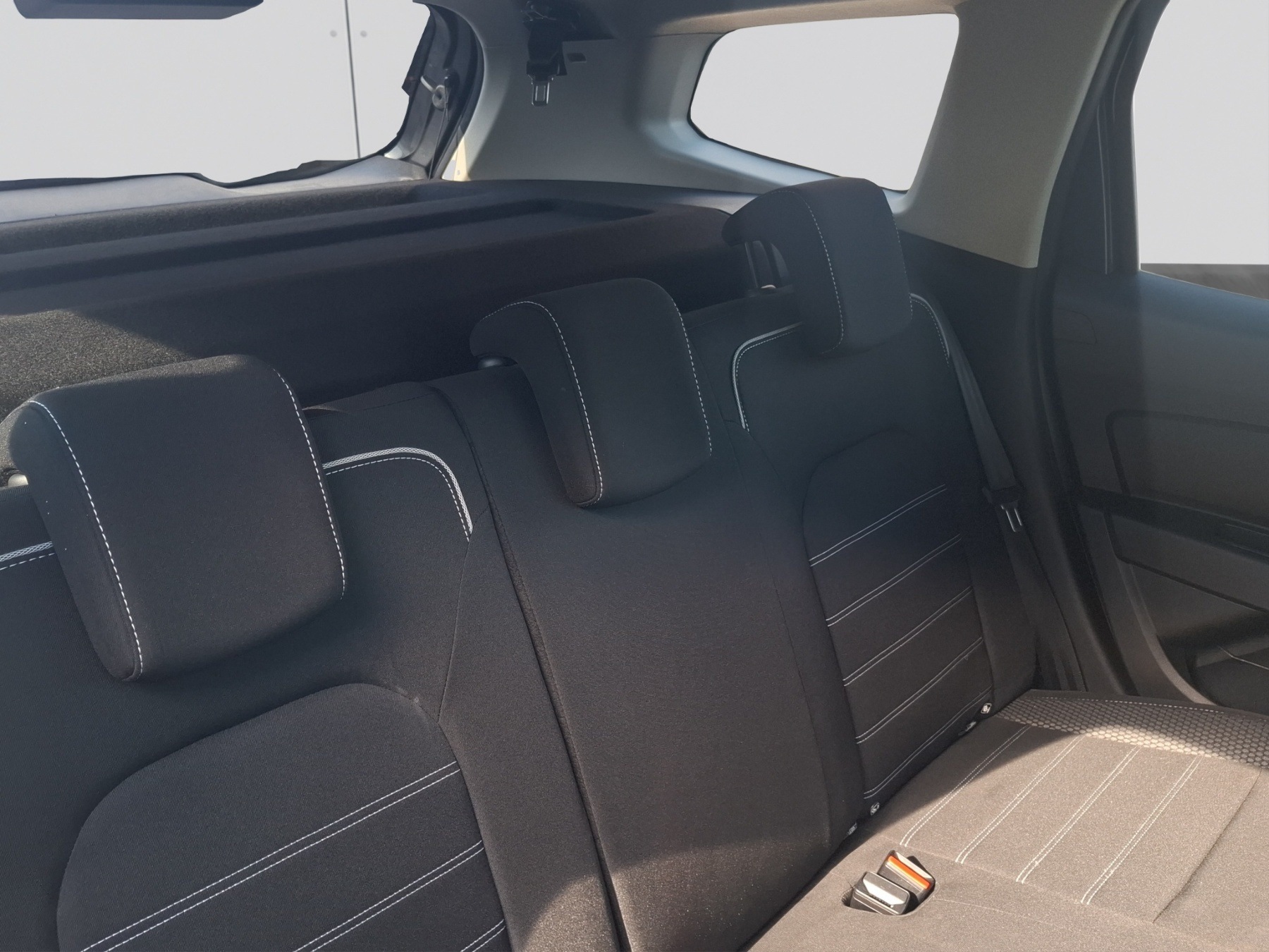 Dacia Duster – Bild 9