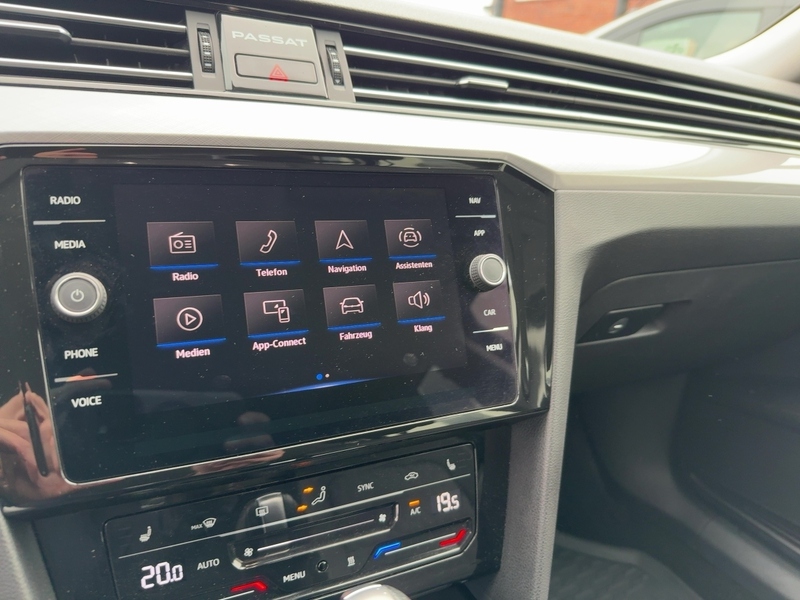 Fahrzeugabbildung Passat Variant Variant 1.5 TSI Business OPF Bild 11 von 15