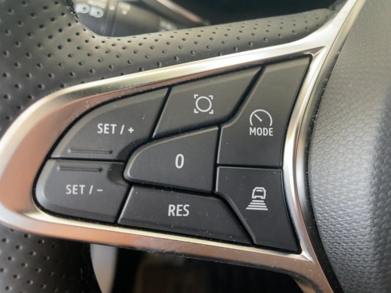 Fahrzeugabbildung Symbioz 1.3 Mild-Hybrid 140 Techno Bild 13 von 15