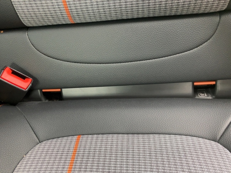 Fahrzeugabbildung Twingo 1.0 SCe 65 Vibes Bild 20 von 20
