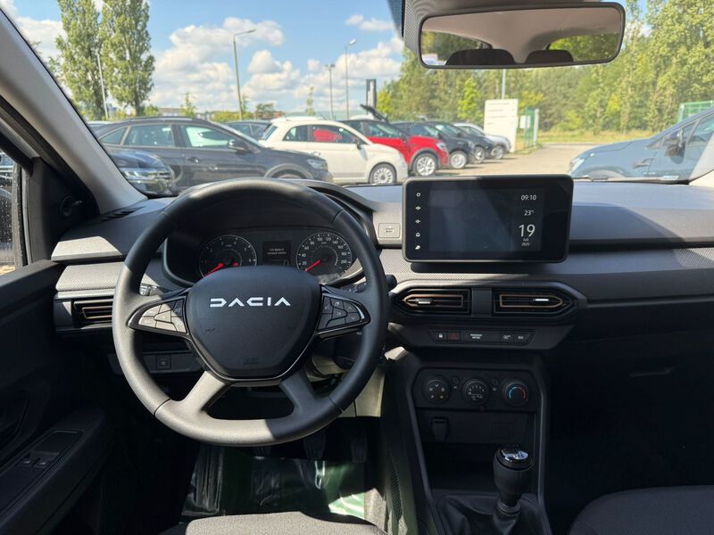 Fahrzeugabbildung Sandero Stepway Expression TCe 90 Bild 9 von 17