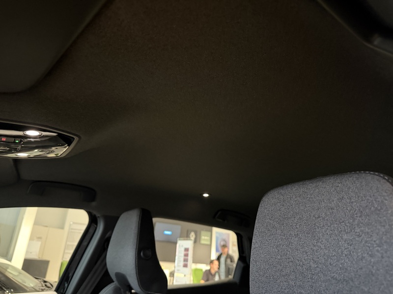 Fahrzeugabbildung Austral Equilibre Mild Hybrid 140 PS Bild 34 von 50