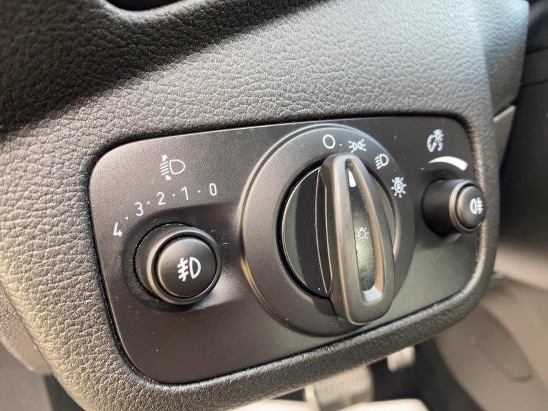 Fahrzeugabbildung Kuga ABS ESP SERVO Bild 14 von 19