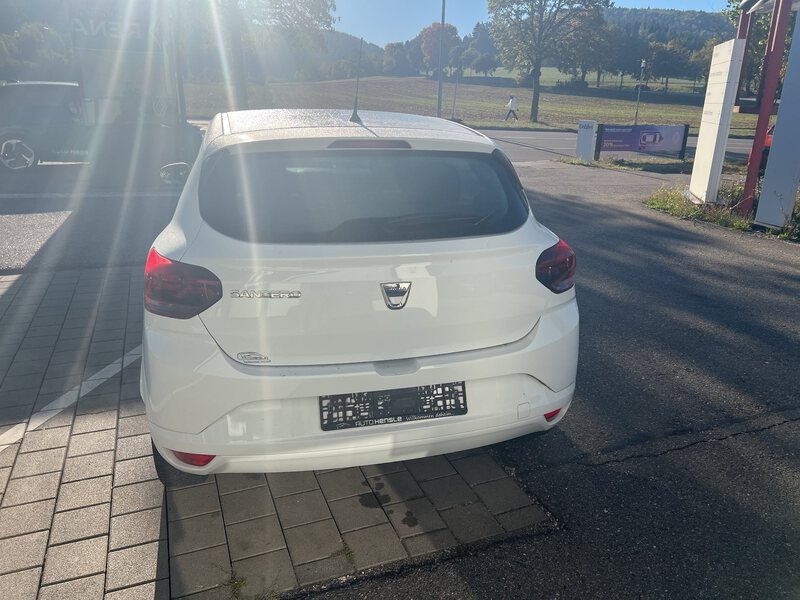 Fahrzeugabbildung Sandero III 1.0 SCe 65 Essential Bild 4 von 5