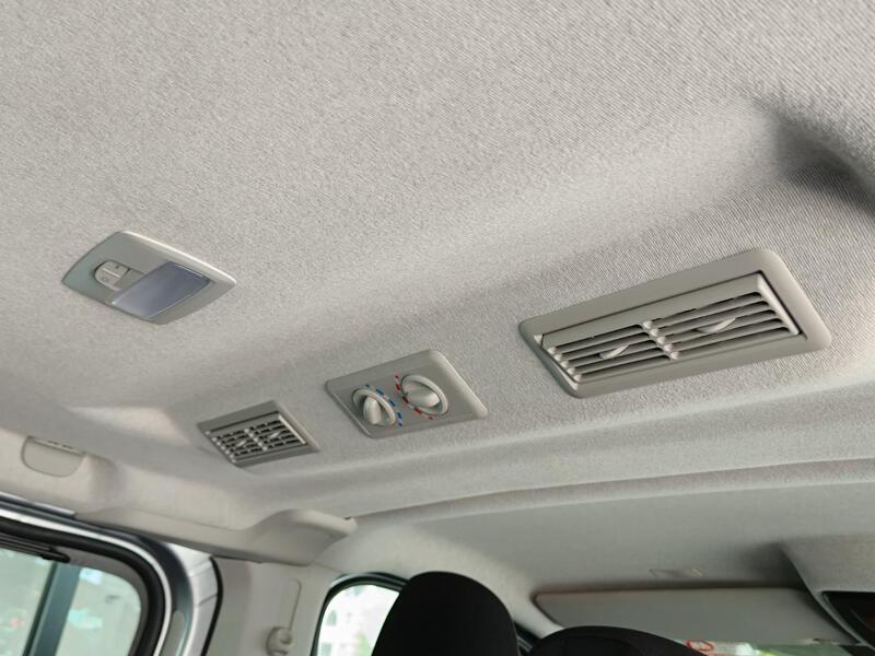 Renault Trafic Combi