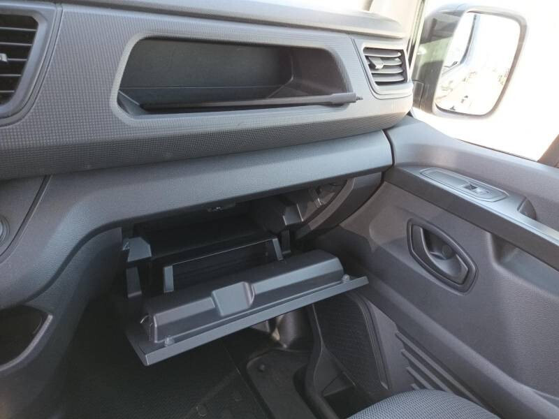 Renault Trafic Combi