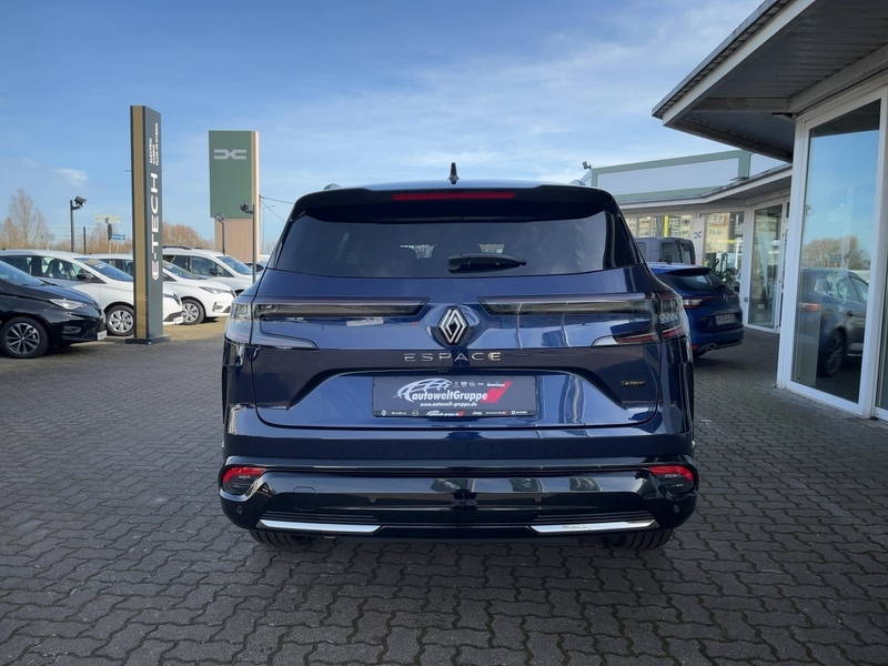 Fahrzeugabbildung Espace Iconic E-Tech 200 Full Hybrid Bild 3 von 13