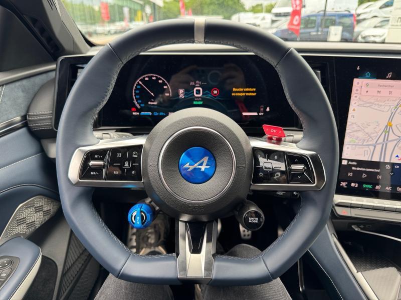Alpine A390