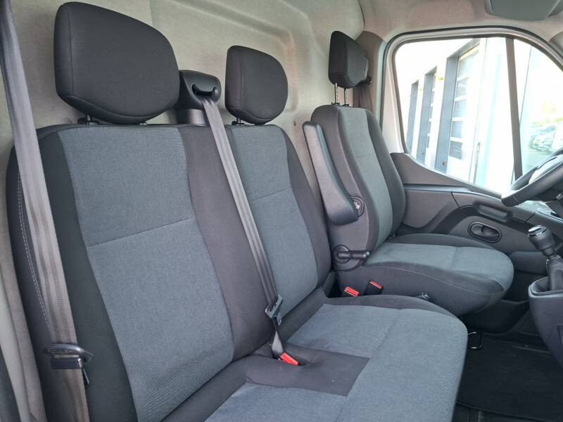 Renault Master III