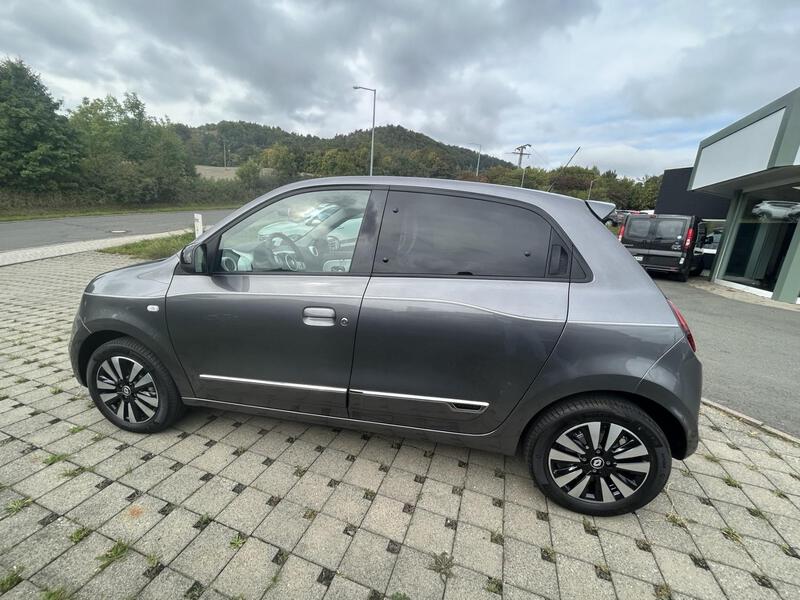 Fahrzeugabbildung Twingo Techno Electric Bild 6 von 13