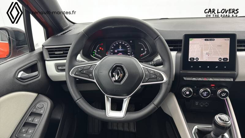 Renault Clio V