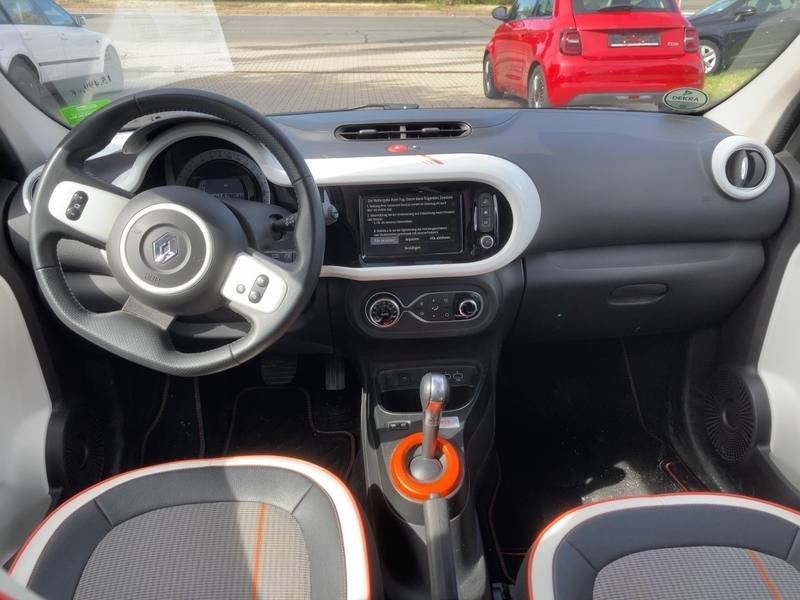 Fahrzeugabbildung Twingo ELECTRIC VIBES Bild 8 von 20