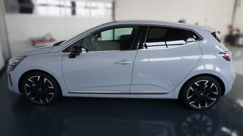 RENAULT Clio 2023 — imagine 28
