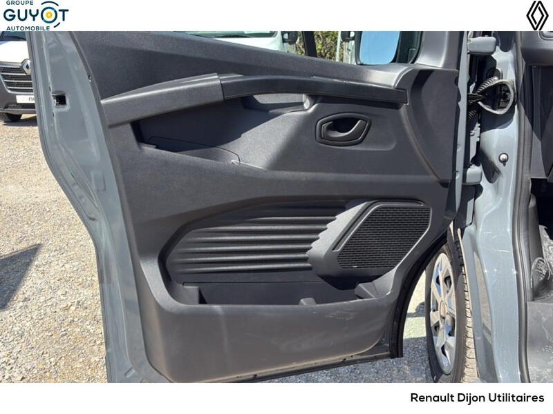 Renault Trafic Combi
