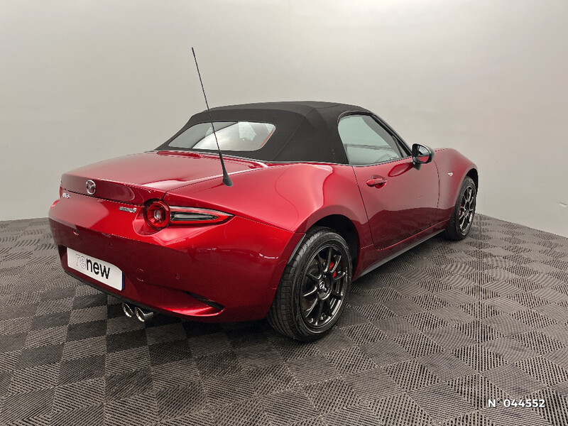 Mazda MX-5 Roadster