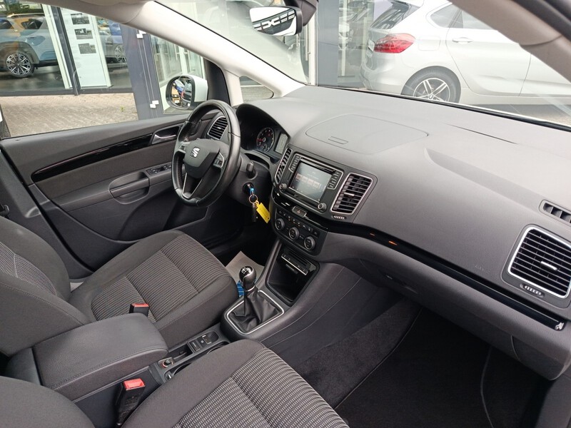 Fahrzeugabbildung Alhambra 1.4 TSI Style Start&Stop Bild 17 von 17