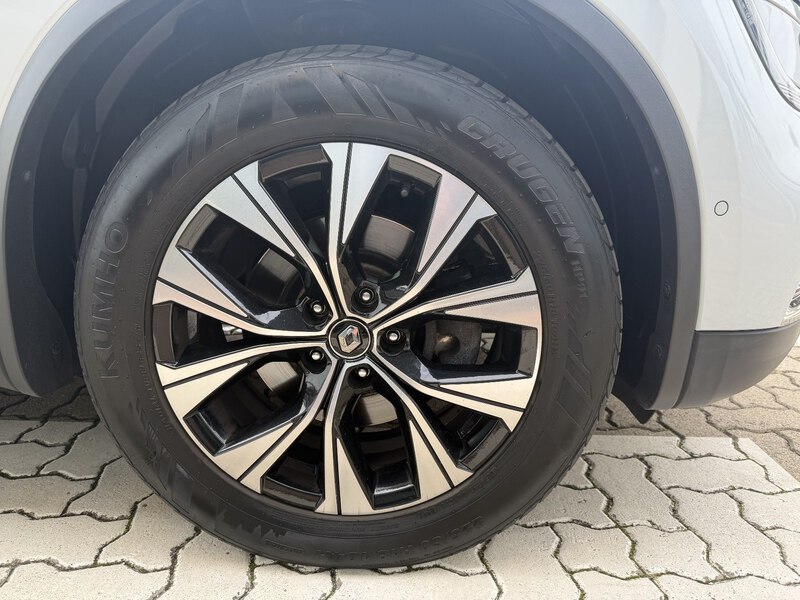 Fahrzeugabbildung Koleos X-Tronic-CVT Bild 10 von 46