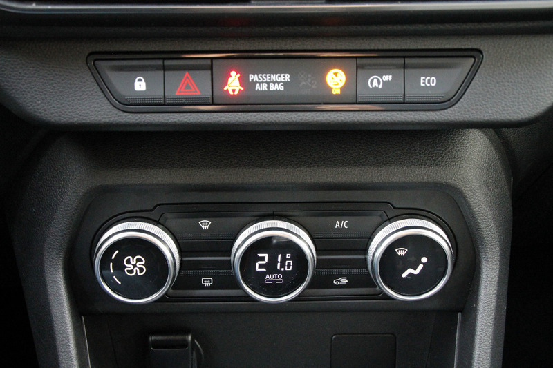Fahrzeugabbildung Sandero ECO-G Bild 11 von 21