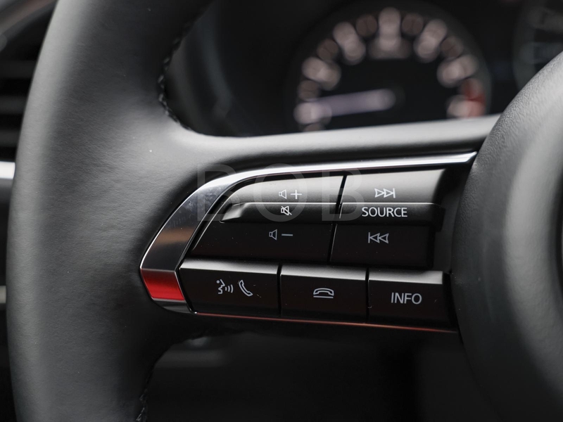 Fahrzeugabbildung Mazda3 NAVI SHZ PDC KLIMA BT Bild 11 von 15