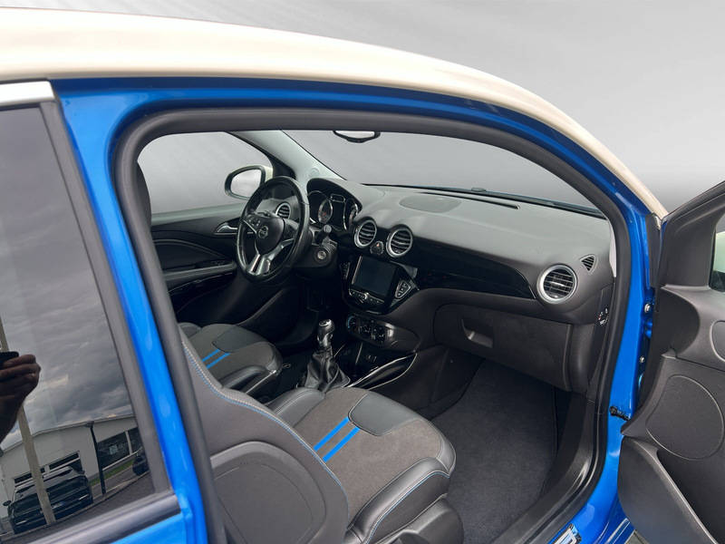 Opel Adam