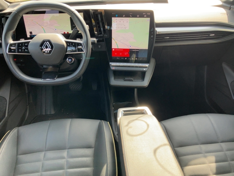 Fahrzeugabbildung Megane 220 Bild 9 von 18