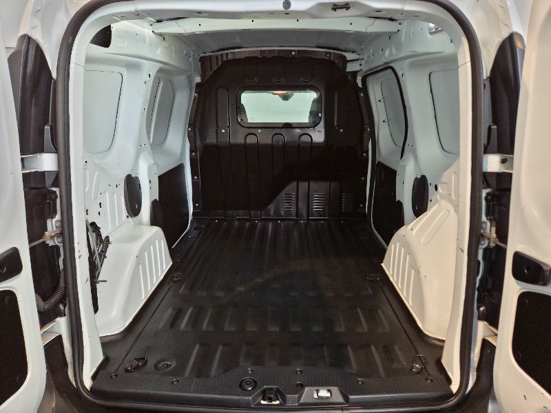 RENAULT Express 2023 — imagine 34