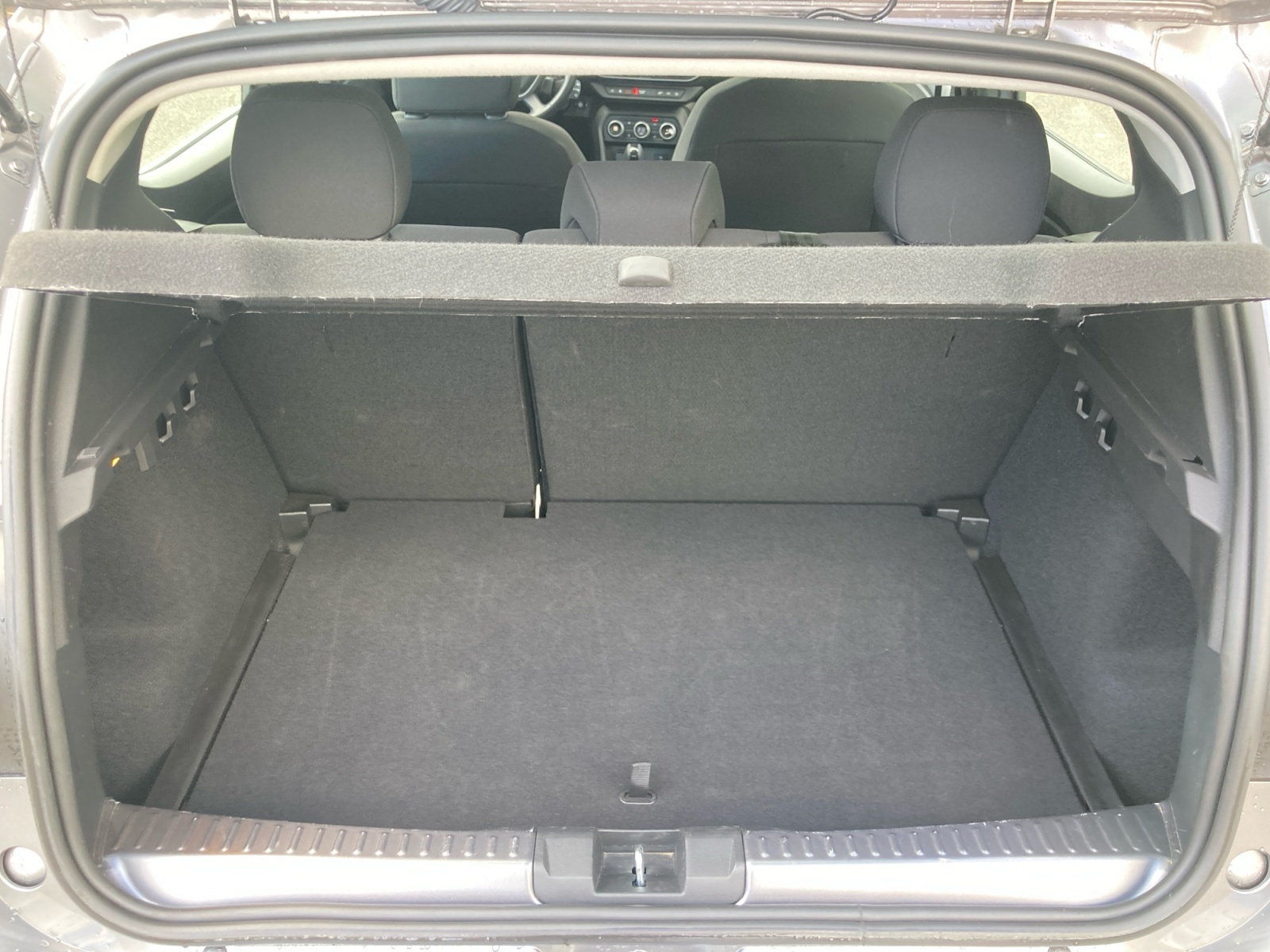 Dacia Sandero – Bild 6