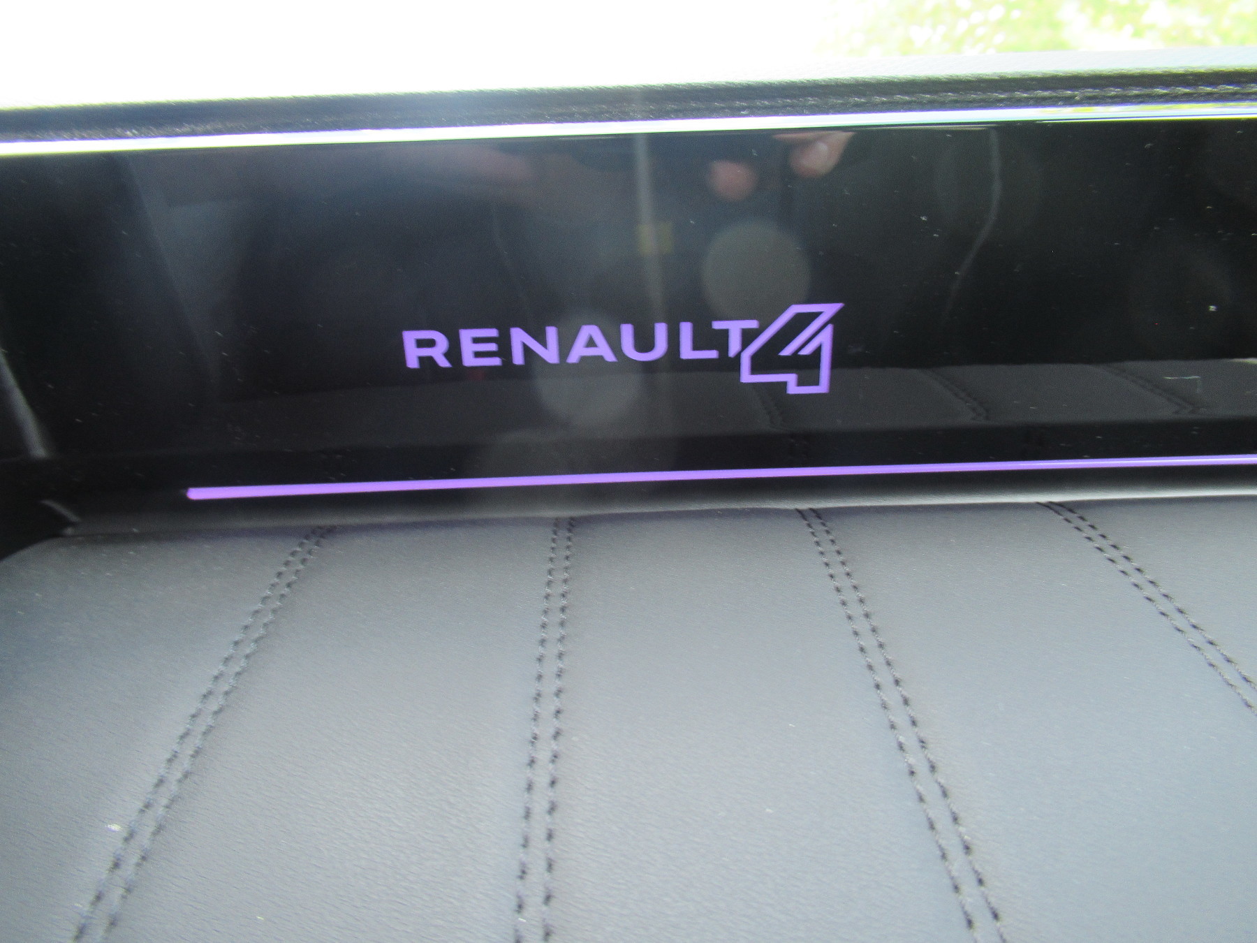 Renault R 4 – Bild 6