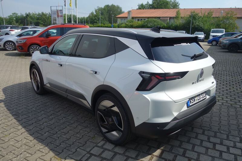 Renault Scenic E-Tech