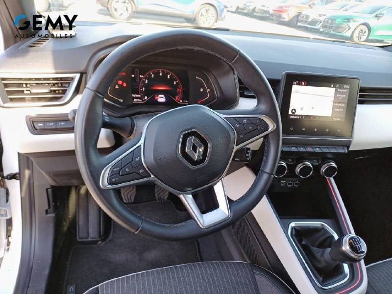 Renault Clio V