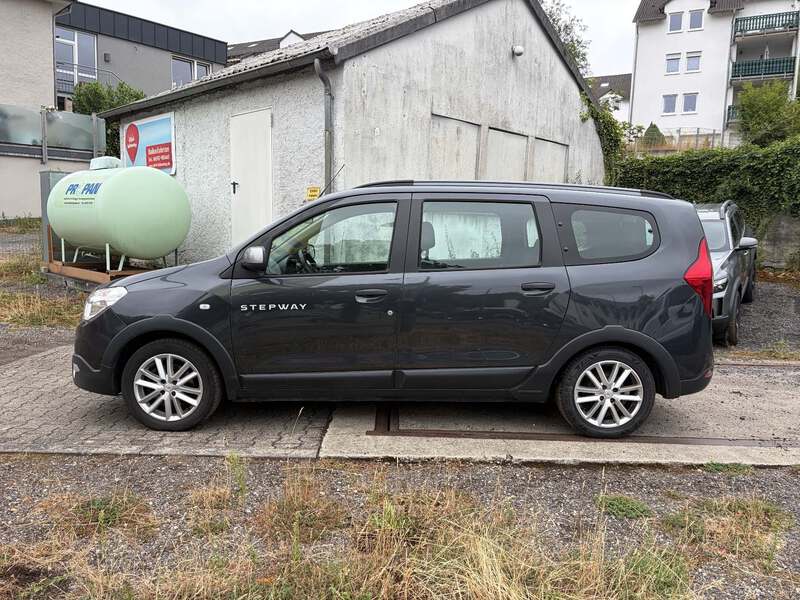 Dacia Lodgy