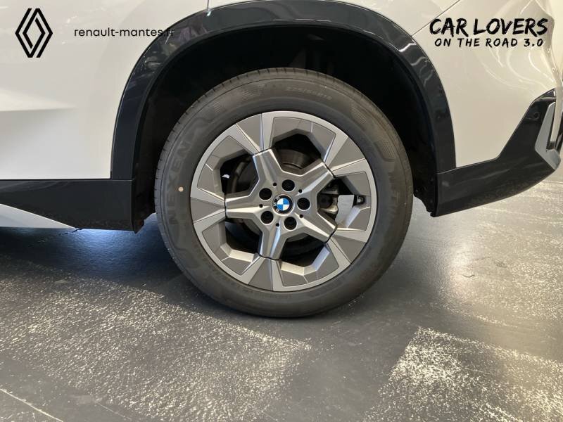 BMW X1 U11