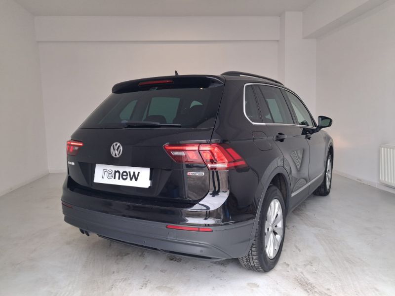 VOLKSWAGEN Tiguan 2020 — imagine 13
