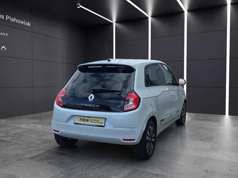 Fahrzeugabbildung Twingo Navi Rückfahrkamera Sitzheizung Bild 3 von 15