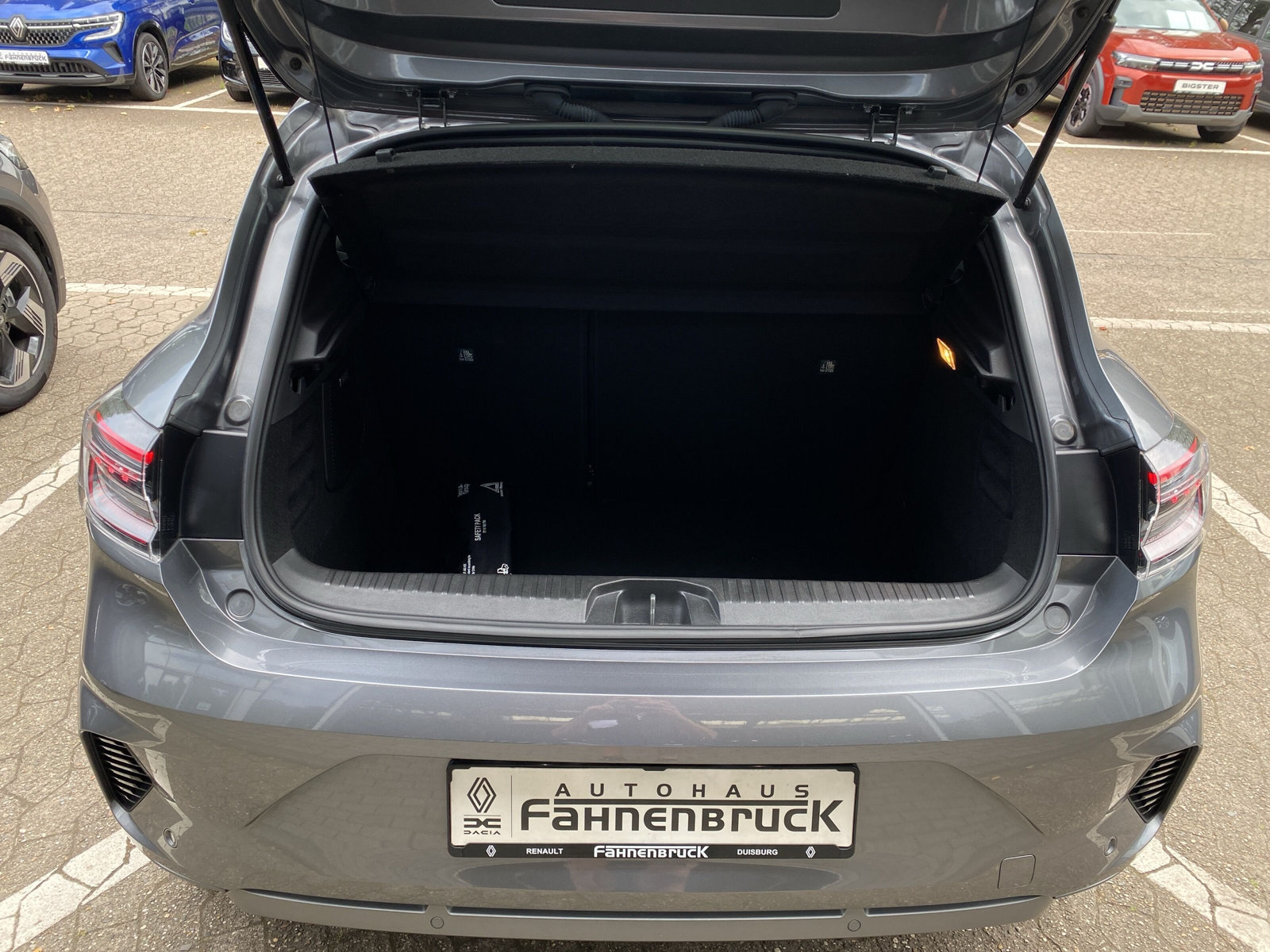 Renault Clio – Bild 8