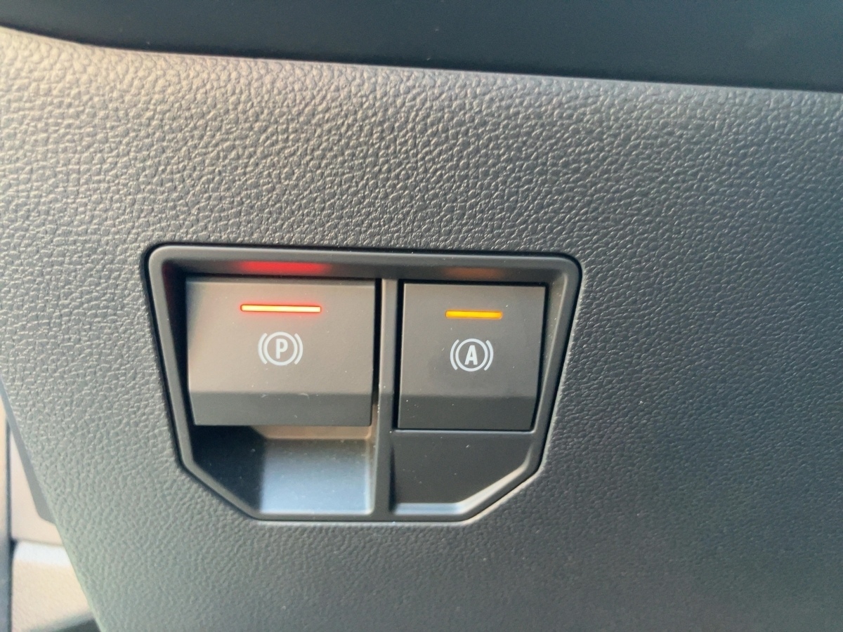 Renault Megane E-TECH – Bild 18