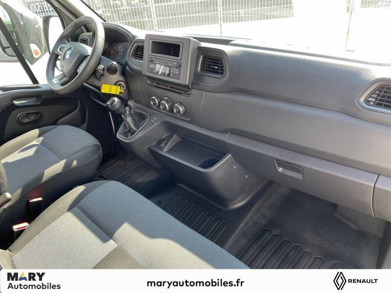 Renault Master III