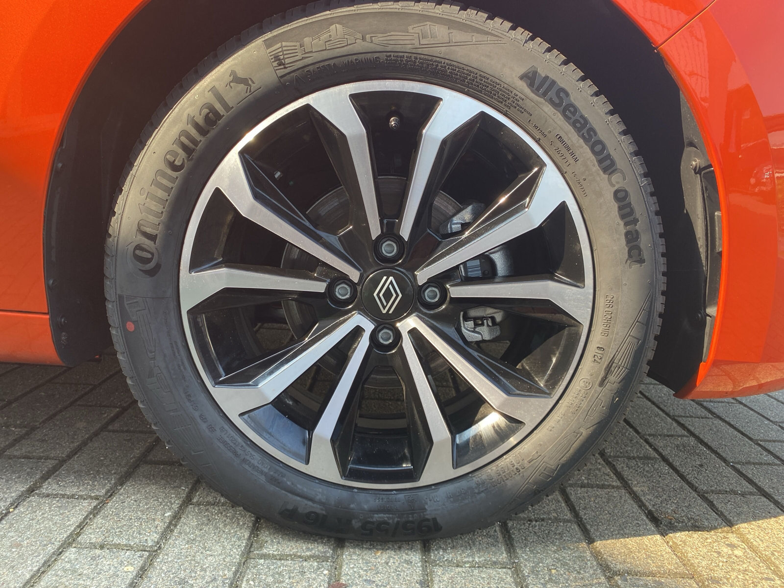 Renault Clio – Bild 13