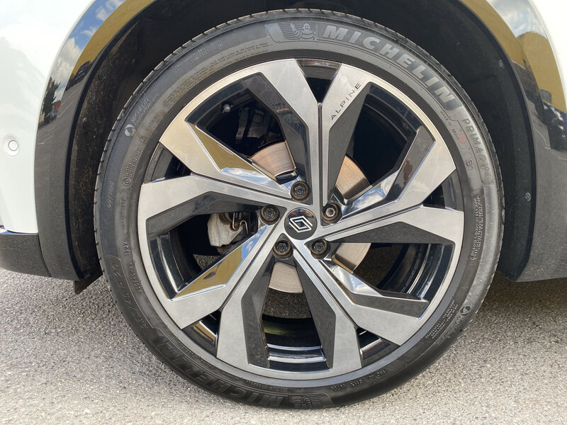 Fahrzeugabbildung Austral Techno Esprit Alpine TCe160 MildHybrid CVT Bild 14 von 20